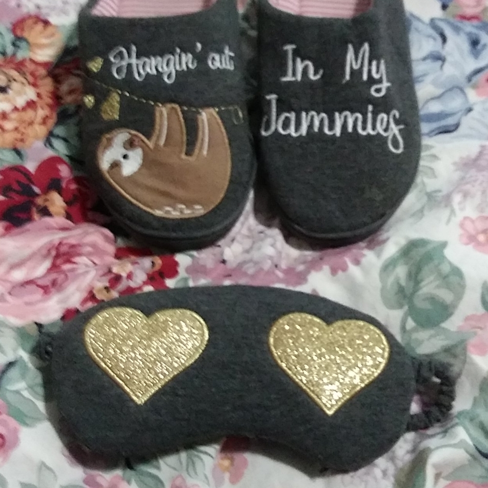 Sloth slippers